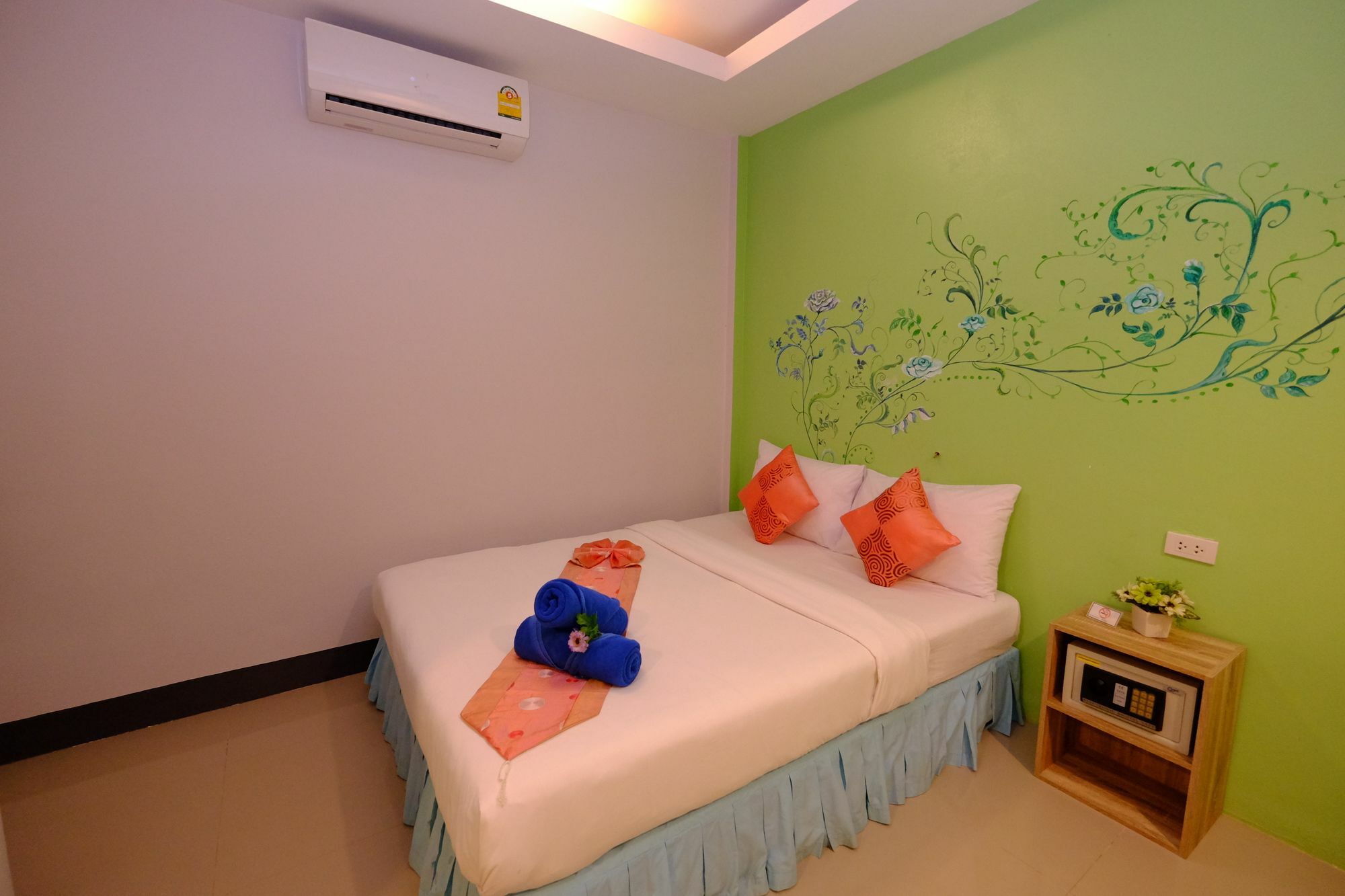 De​ Lanta Place Ko Lanta Dış mekan fotoğraf